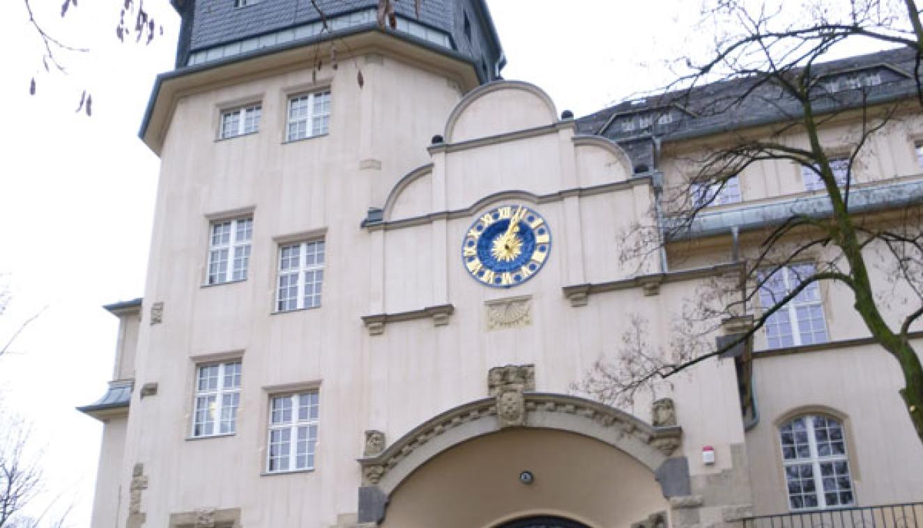 Denkmalgerechte Sanierung der integrierten Sekundarschule am Rathaus BrandschutzFachplanung Feuerschild Brandschutz Brandschutzfachplanung Berlin