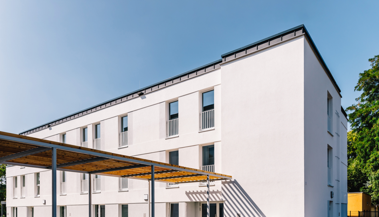 Neubau für sozialpädagogisch begleitetes Wohnen für junge Menschen (Flüchtlinge) Neubau für sozialpädagogisch begleitetes Wohnen für junge Menschen (Flüchtlinge)