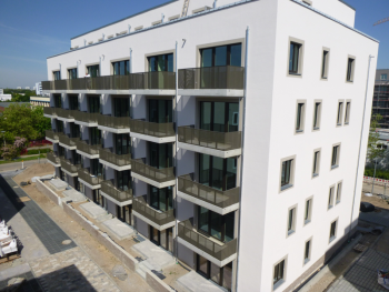 Neubau fünf Wohngebäude mit 134 Wohneinheiten, 5 KFZ-Stellplätzen, 134 Fahrradstellplätzen Blick auf die Baustelle - Wohngebäude Havelländer Ring