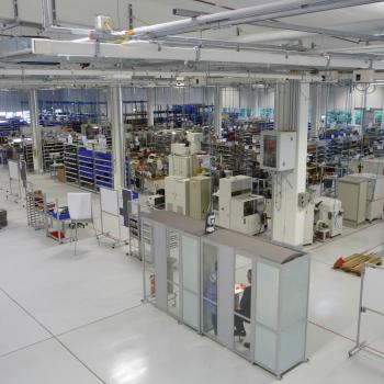 Blick in den modernisierten Produktionstrakt Blick in den modernisierten Produktionstrakt