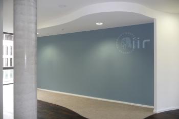 Innenwand mit Firmenlogo Innenwand mit Firmenlogo