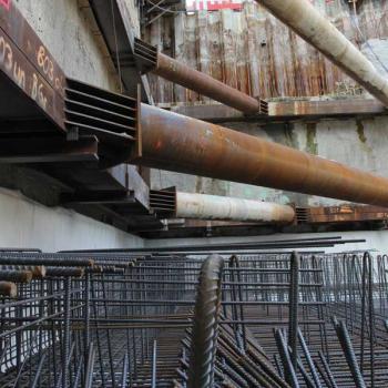 Prüfung der Baugrube und der Bodenplatte des Neubaus des Hotel- und Geschäftshauses „Upper West“ Berlin Prüfung der statischen Berechnungen und der Konstruktionszeichnungen, Konstruktive Bauüberwachung SPECHT KALLEJA + PARTNER BERATENDE INGENIEURE BERLIN