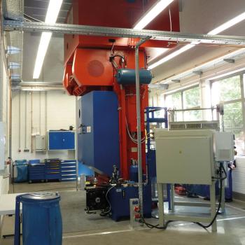 Anbau Schmiedepresse innen Anbau Schmiedepresse innen