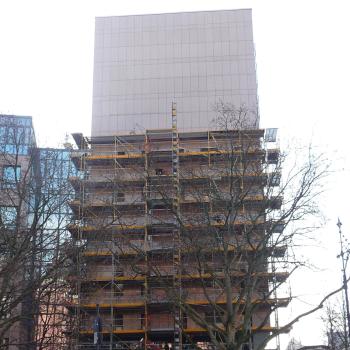 Giebelfassade während der Bauphase Giebelfassade während der Bauphase