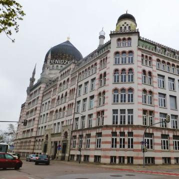 Bürohaus mit Restaurant Yenidze Moschee Gutachterliche Stellungnahme Feuerschild Brandschutz Brandschutzfachplanung Berlin