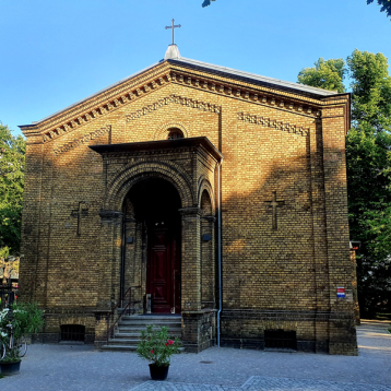 Sanierung der Friedhofskapelle St. Jacobi II für die Nutzung als Begegnungszentrum / Infokapelle Saalkirche als Einzeldenkmal/ Begegnungszentrum „Friedhofskapelle St. Jacobi II“